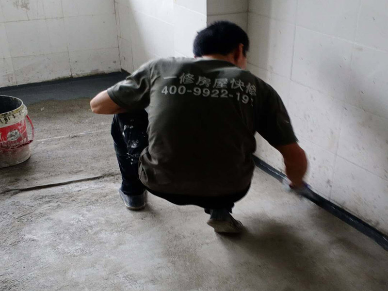 西安維修家里漏水找誰來修比較好，西安維修家里漏水應該怎么做