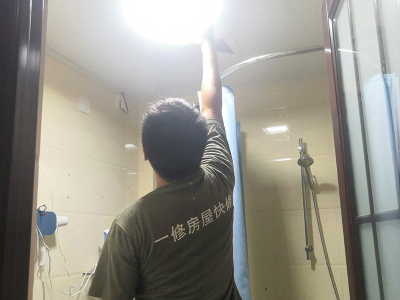 自己家沒(méi)電但別人家有電，家里沒(méi)電了但是沒(méi)跳閘，該怎么辦