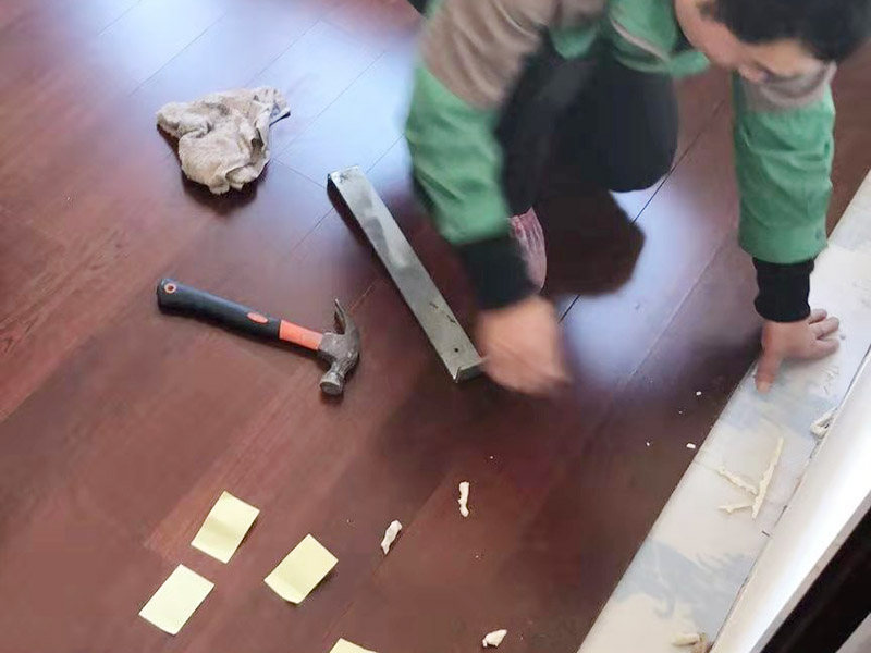 株洲地板翻新哪家公司好，地板翻新常規(guī)施工辦法