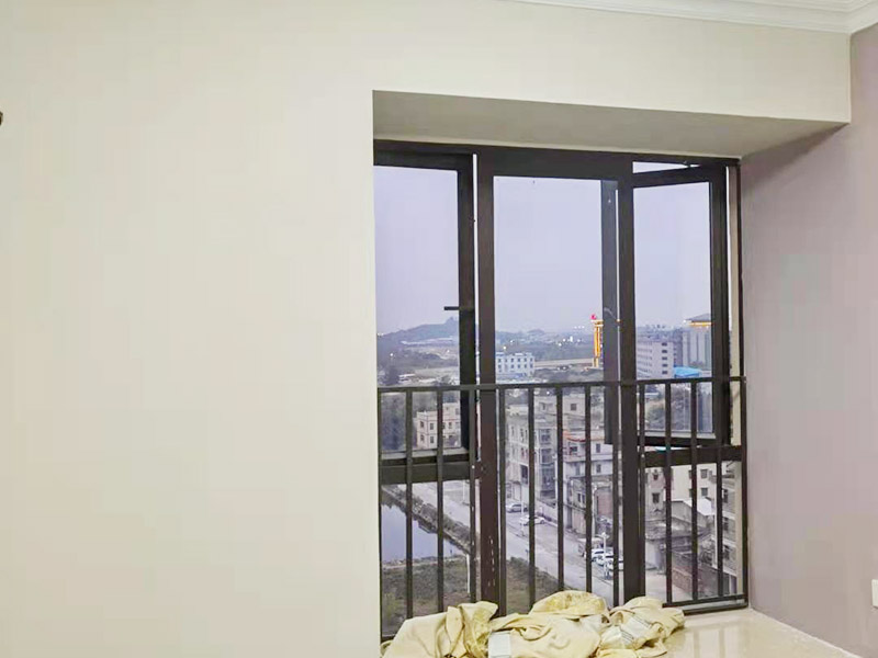 余姚市本地裝修公司怎么找客戶資源，主要方式有自己搭建網(wǎng)站平臺推廣、以及加盟有訂單的平臺合作接單，余姚市裝修公司怎么和裝修平臺合作，如何找到挑選合適的余姚市裝修平臺接單，先要了解余姚市裝修招商加盟政策，余姚市裝修工人找活平臺非常多，但是適合自己的則需要仔細(xì)了解。  余姚市裝修平臺接單非常多，傳統(tǒng)的齊家網(wǎng)、土巴兔、裝信通等，這些裝修平臺接單區(qū)域覆蓋了余姚市，面向的客戶群里主要是大型裝修公司，室內(nèi)裝修設(shè)計(jì)、別墅裝修設(shè)計(jì)等，繳納保證金普遍是在10萬-30萬不等，像傳統(tǒng)的東易日盛、金螳螂·家、百安居、愛空間等裝修公司都入駐了這些接單平臺。  新興的余姚市裝修工人找活平臺，比如：久益一修、益修快裝等，覆蓋全國各地，余姚市裝修維修免費(fèi)招商加盟，訂單類型包括余姚市室內(nèi)裝修、余姚市房屋維修、余姚市防水補(bǔ)漏、余姚市墻面翻新、余姚市水電維修安裝、余姚市門窗維修安裝、余姚市家具家電維修安裝，房屋裝修維修一站式服務(wù)施工品牌，訂單類型多。  余姚市裝修招商加盟優(yōu)先推薦找能夠保訂單量的平臺合作，好是平臺只招募一個(gè)加盟商，規(guī)避內(nèi)部競爭，益于訂單成交！選擇訂單類型多的平臺，套餐類裝修平臺很多，通常業(yè)務(wù)量小 ，競爭大，平臺收費(fèi)貴等，推薦選擇服務(wù)費(fèi)根據(jù)訂單量的多少按月算，保證金在5萬遠(yuǎn)以上的，這樣有益于減少加盟商的經(jīng)營風(fēng)險(xiǎn)。