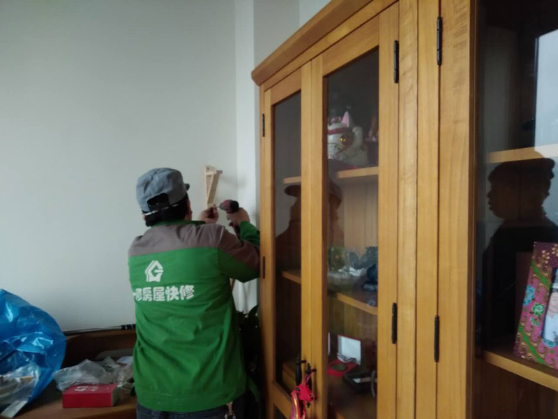 昆山屋面防水滲漏原因，昆山屋面防水補漏價格