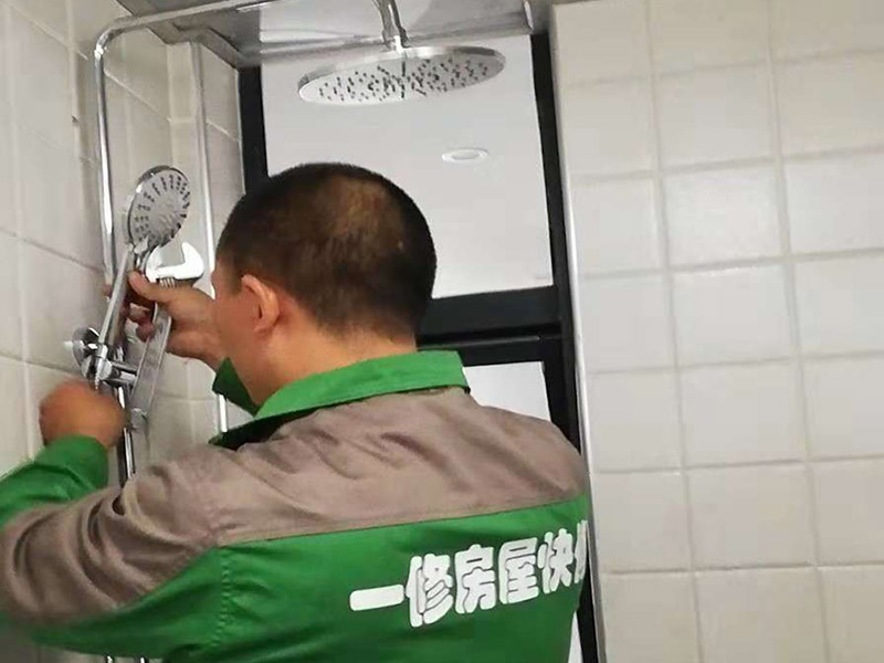 地板磚壞了怎么修復(fù),地磚不換又實(shí)在不行，怎么辦呢？地磚壞了怎么辦？