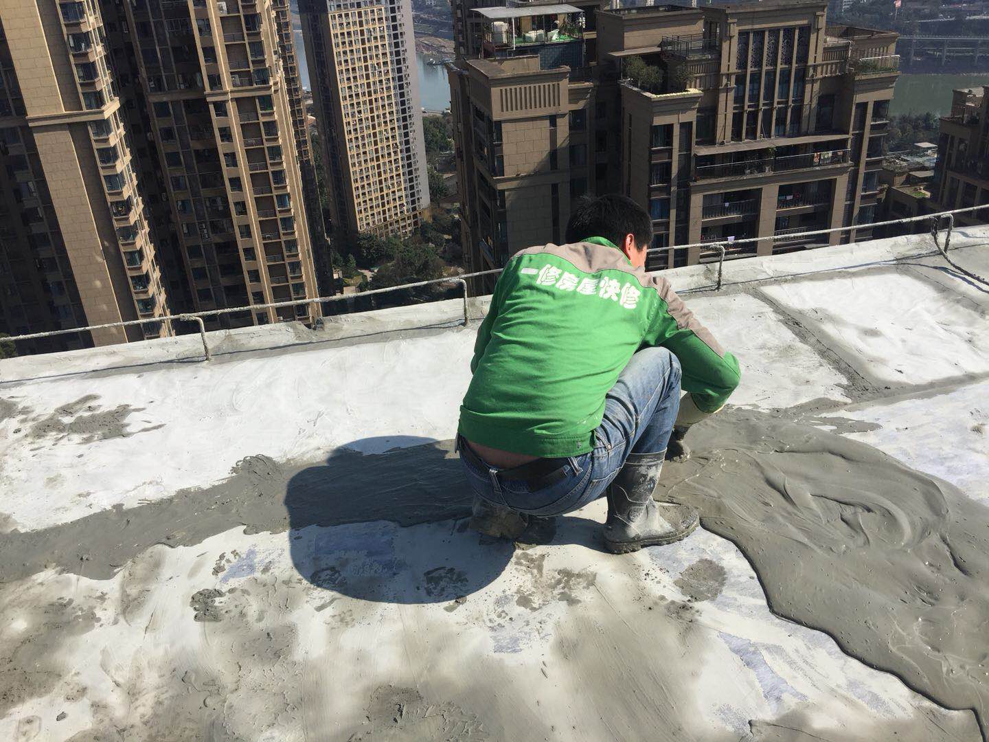 唐山防水施工，唐山防水補漏怎么做，唐山屋頂漏水怎么辦