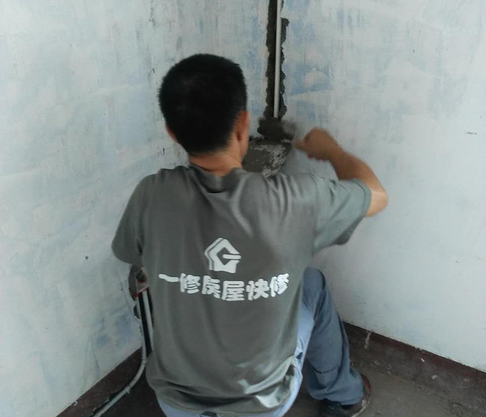 鄭州墻壁返潮是什么原因，鄭州墻壁返潮怎么處理好