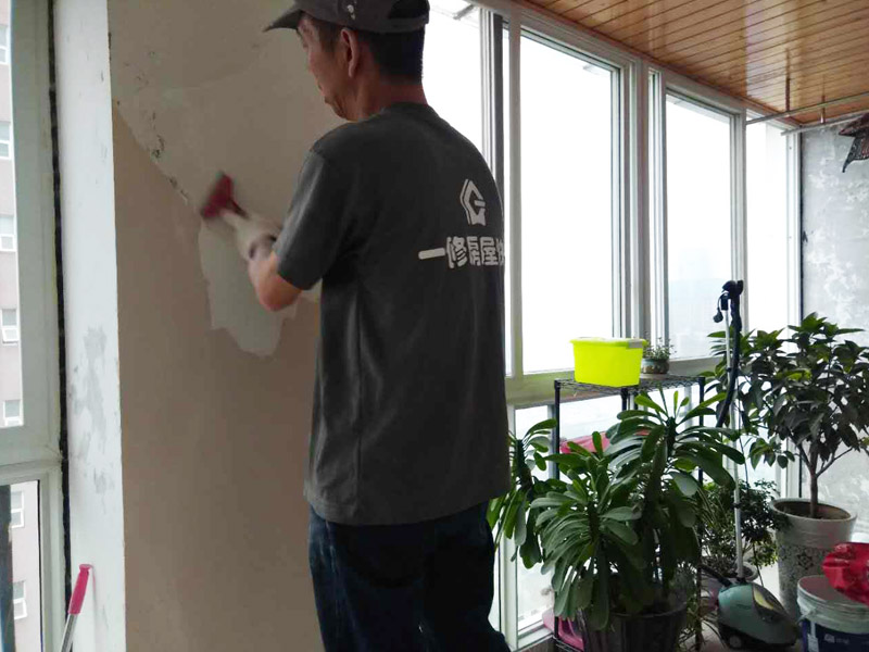 天津墻面裂縫怎么修補效果好，天津墻面裂縫修補的注意事項