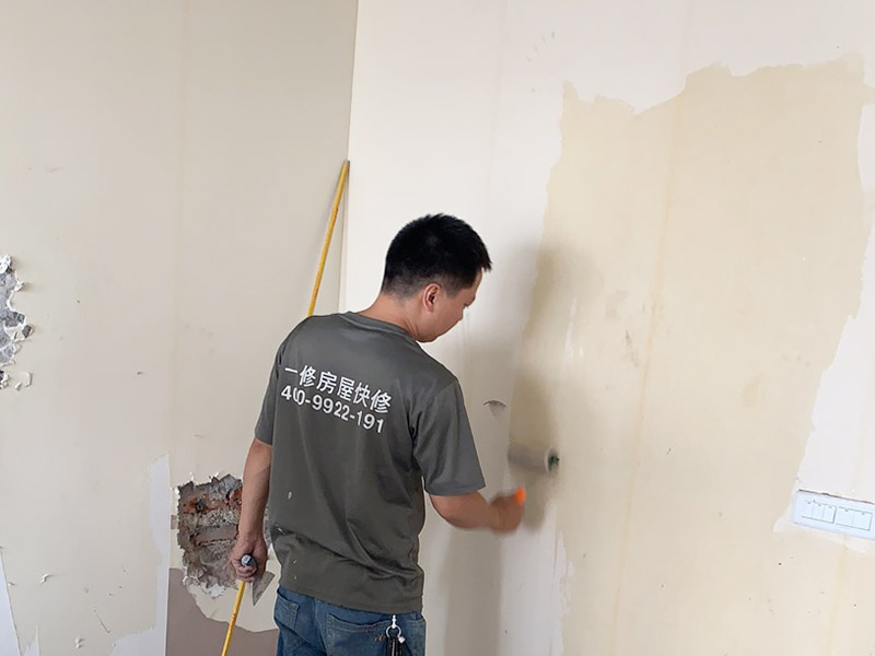 成都維修墻面20年的老師傅，教大家如何處理常見的墻面問題