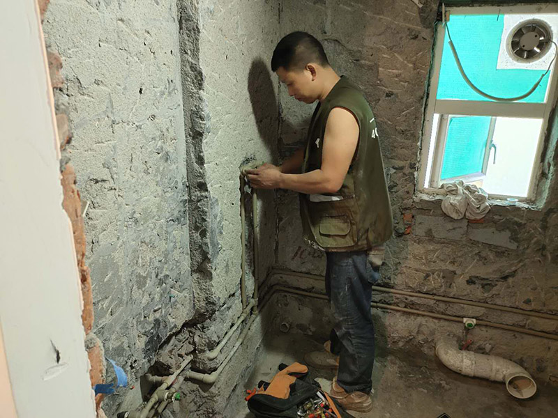 西安修電線應(yīng)該找誰(shuí)，怎么判斷自己找的電工是不是專(zhuān)業(yè)的
