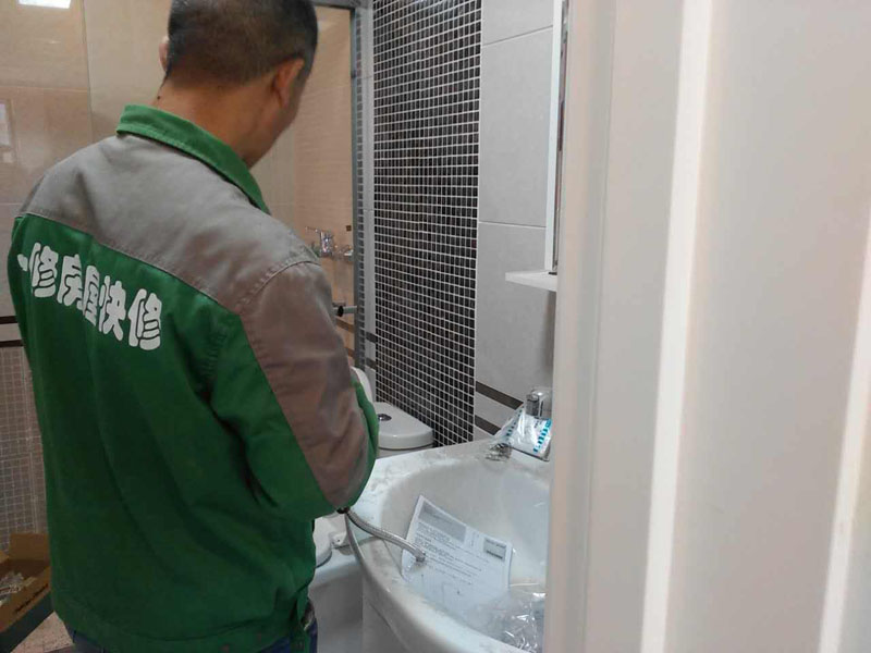 水龍頭漏水怎么修理，水龍頭漏水原因及