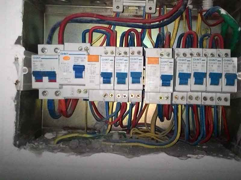 電推上去幾分鐘跳閘怎么修？三種常見跳