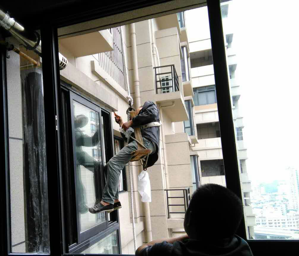 鄭州房屋維修公司哪一家技術(shù)好，鄭州門