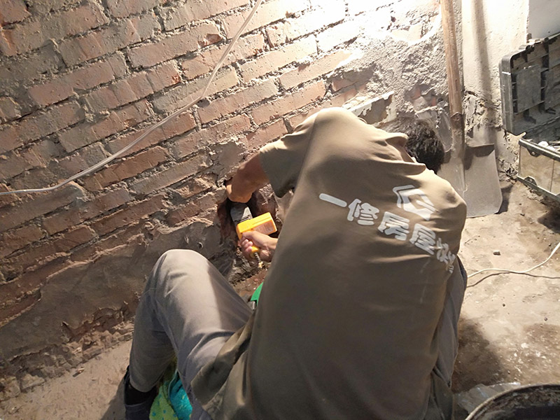 鋪地磚墻磚多少錢一平米，裝修貼瓷磚大