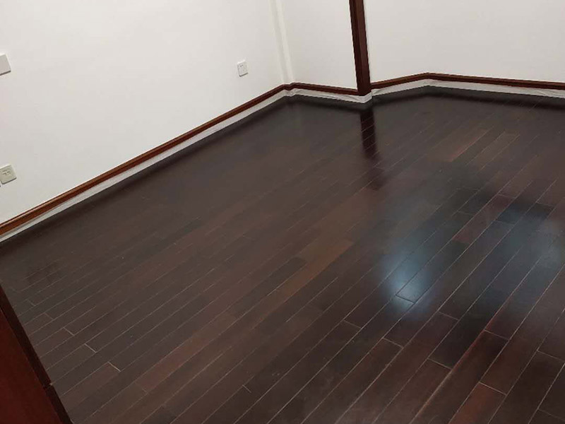 濟南木地板損壞嚴重需要更換，維修前需