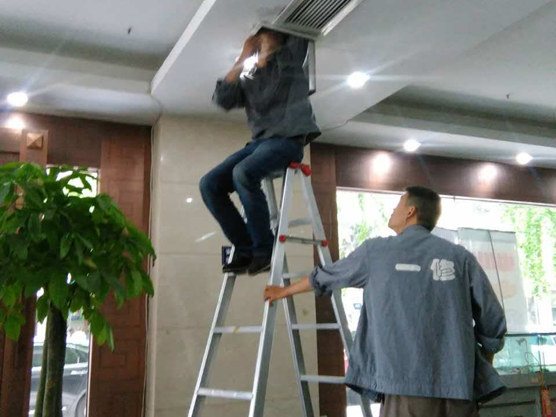 周口家庭客廳裝修注意事項(xiàng)，家庭客廳裝