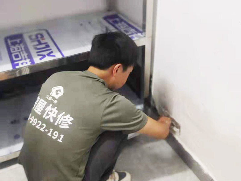 北京100平米的房子刮膩?zhàn)佣嗌馘X，專
