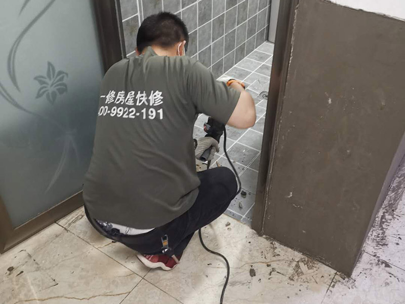 舊墻面翻新多少錢一平合適，西安裝修油
