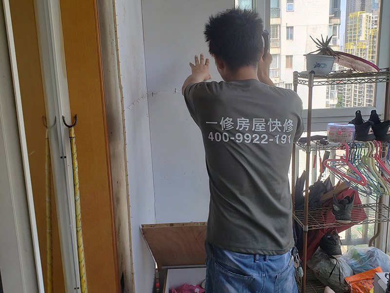 上海老房子陽臺翻新大概費用是多少？