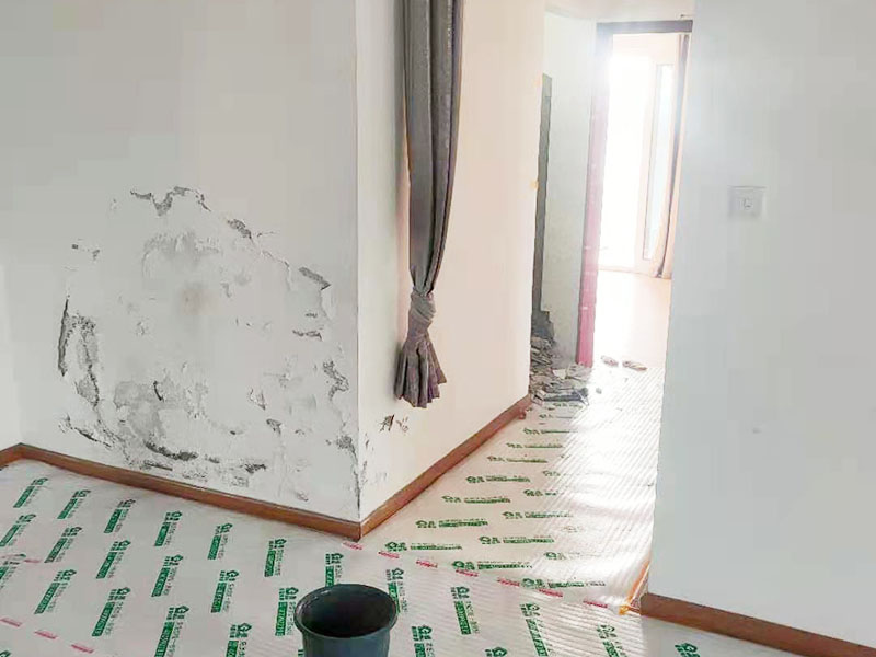 舊墻滲水翻修打底用什么材料？墻面滲水
