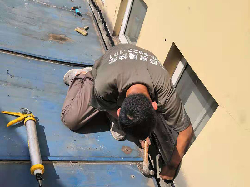 陽臺頂漏水的原因，要怎么徹底防水問題